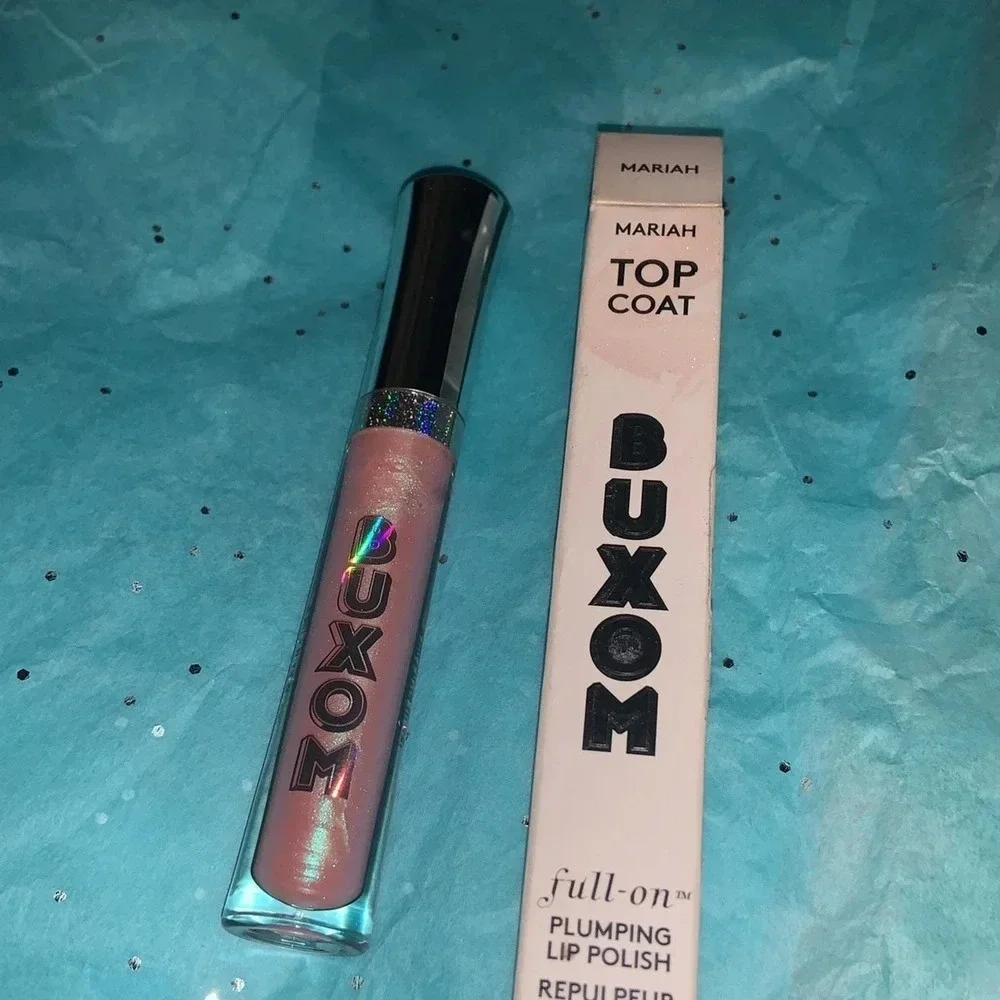Buxom plumping gloss in Mariah NIB